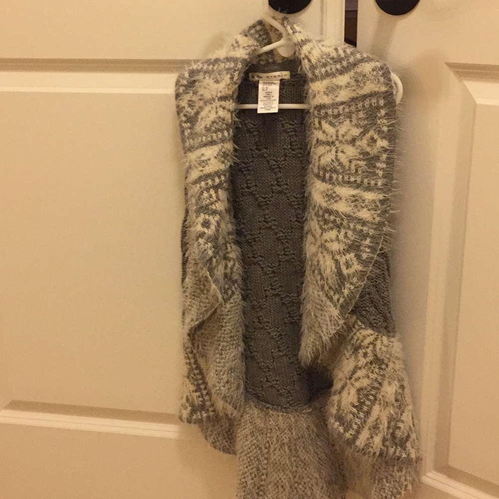 Girls cardigan sleeveless